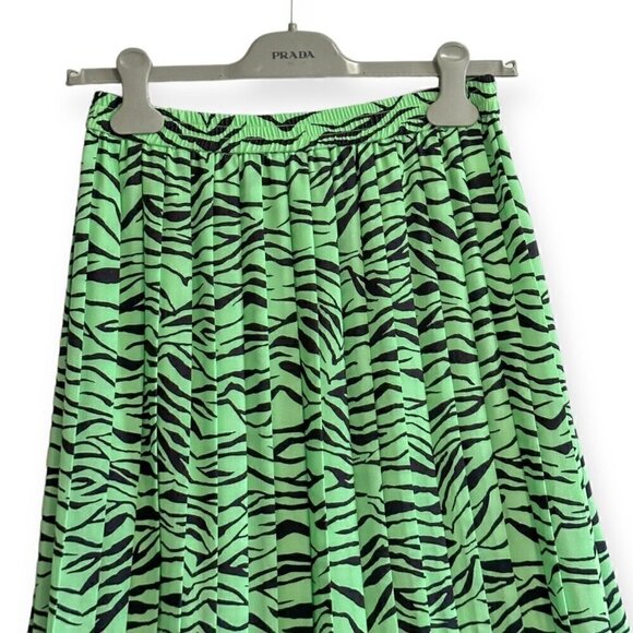 Rachel Comey Pleated Pluto Skirt, Size 2, New with Tag - Picture 4 of 13